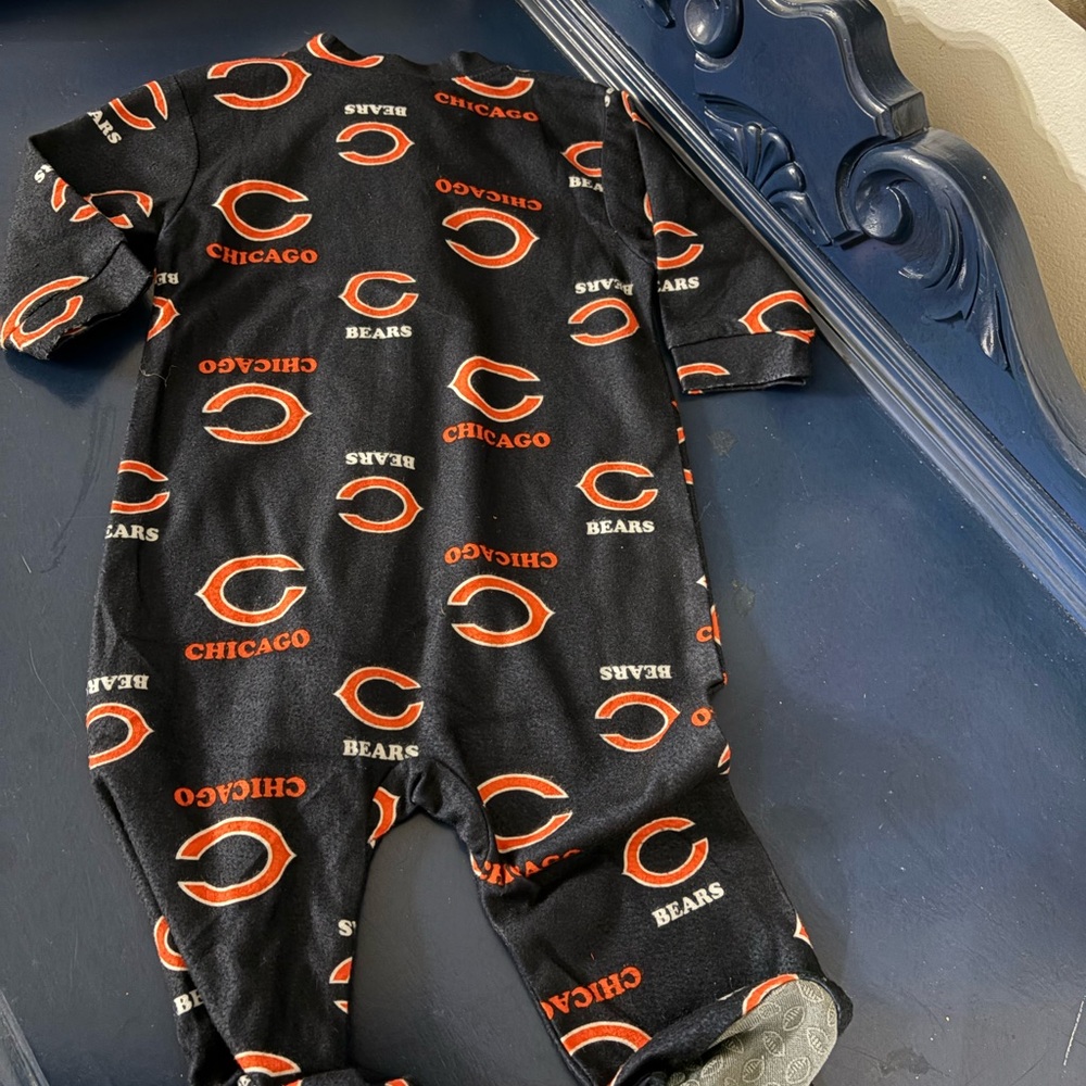 NFL Kids One Piece - Chicago Beats Navy and Orange 3-6 months - Picture 4 of 5